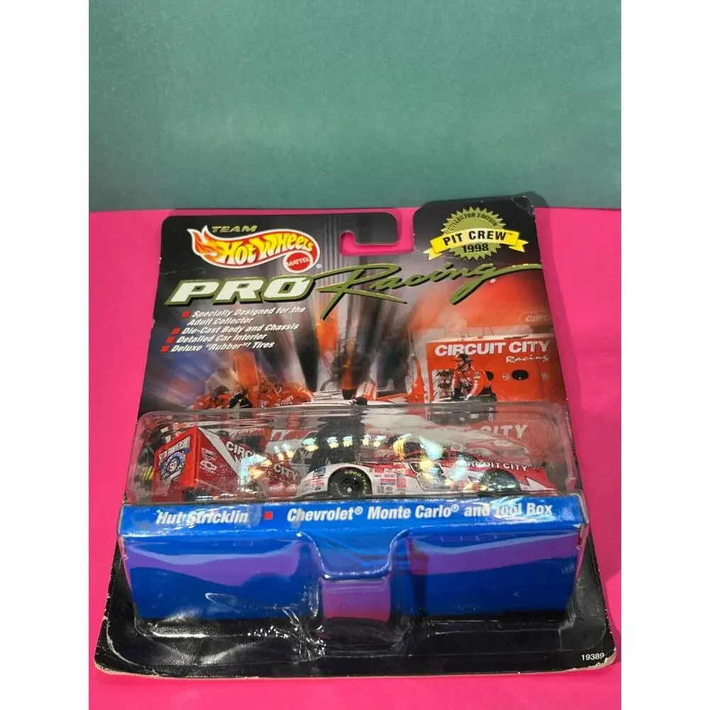 Hot Wheels 1998 Pro Racing Nascar/Chevy Monte Carlo Tool Box Circuit City 8 NIB
